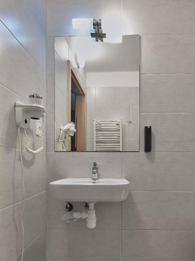 Aparthotel Lumen Cracovia Exterior foto