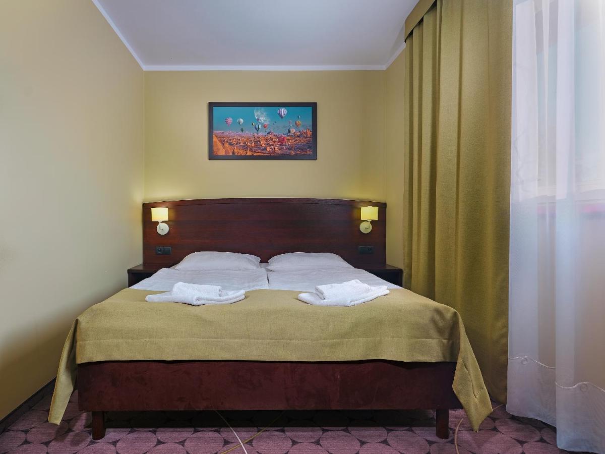 Aparthotel Lumen Cracovia Exterior foto